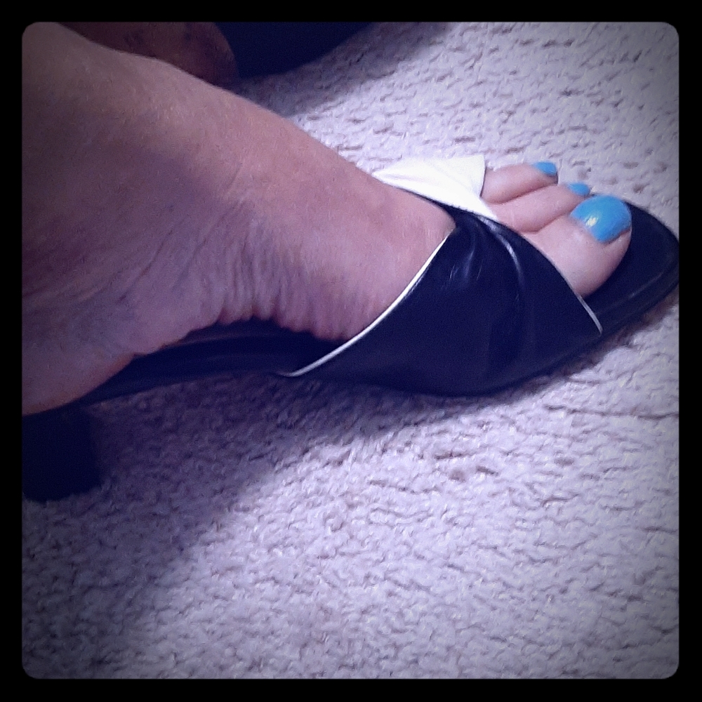 Taryn Rose sandals